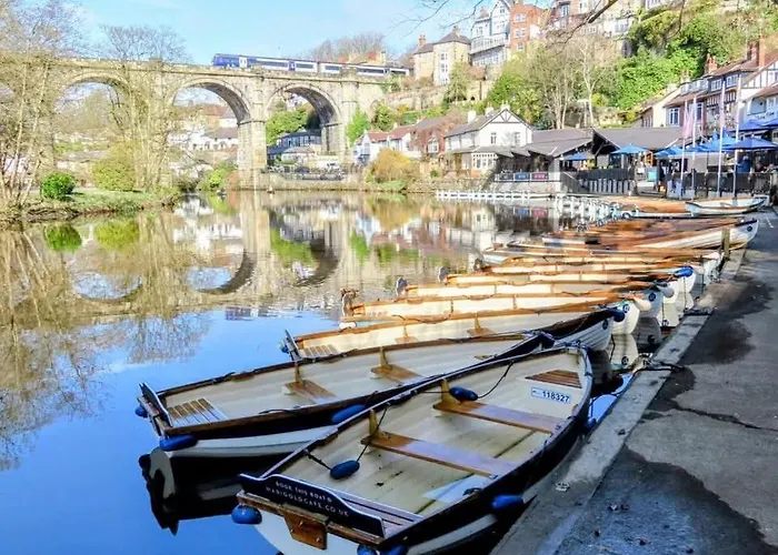 100 Semesterbostad *